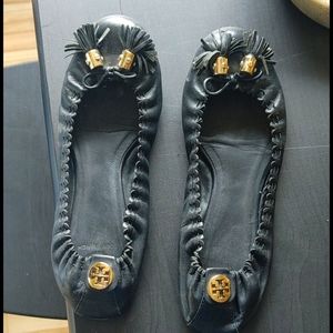 ✨ HOST PICK ✨Tory Birch Tassel Flats